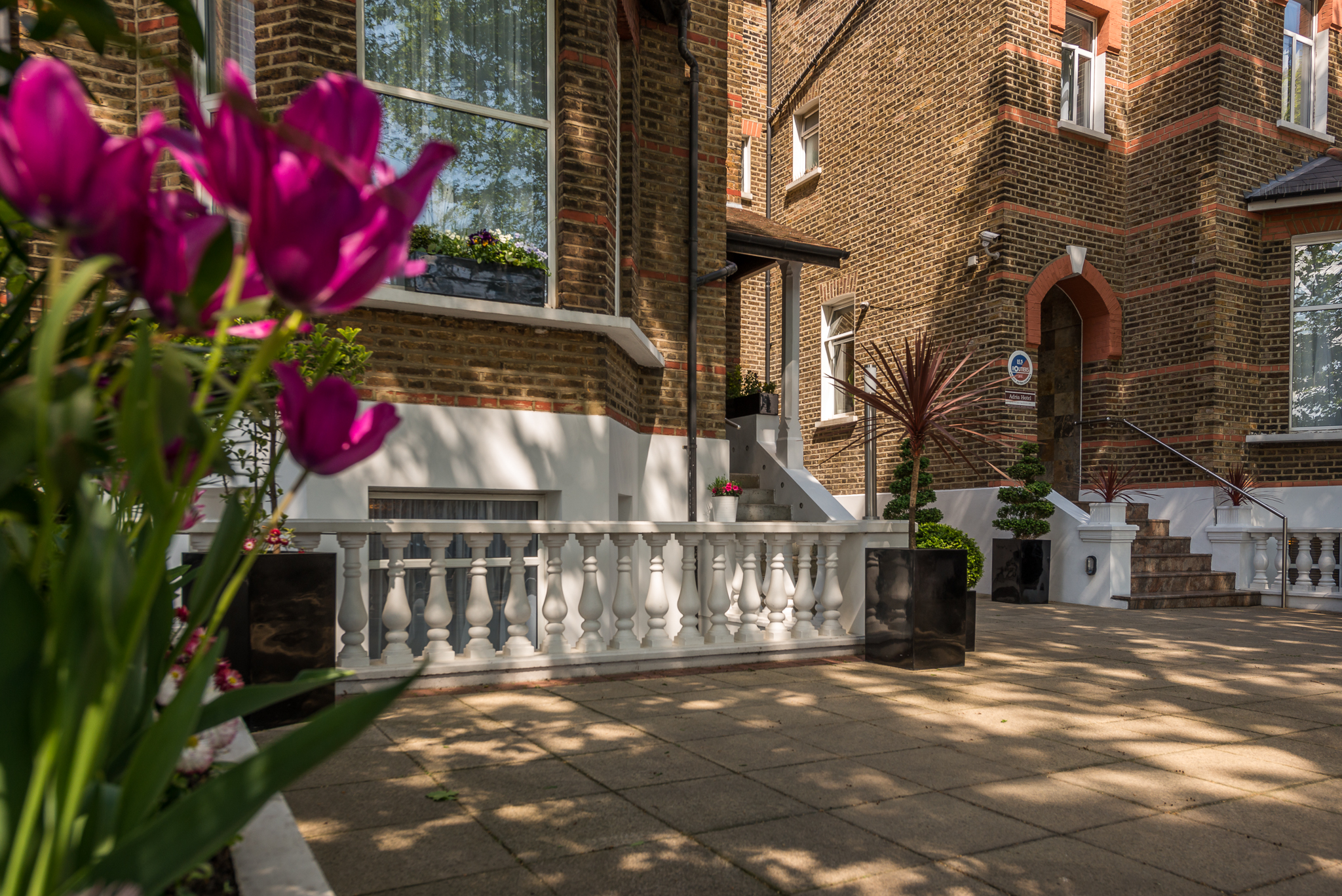 Adria Hotel exterior